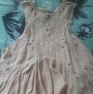 Beautiful Lizard Thicket Top NWT